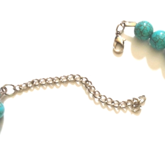 VINTAGE BOHEMIAN WOODEN BEADED NECKLACE AND MATCHING EARRINGS SET - Picture 5 of 8